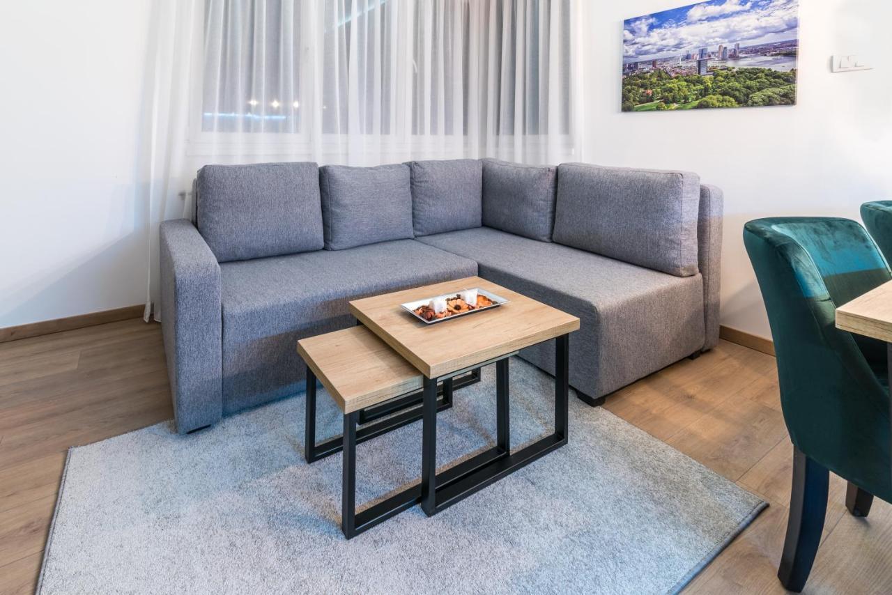 נובי סאד Daisy Resort מראה חיצוני תמונה