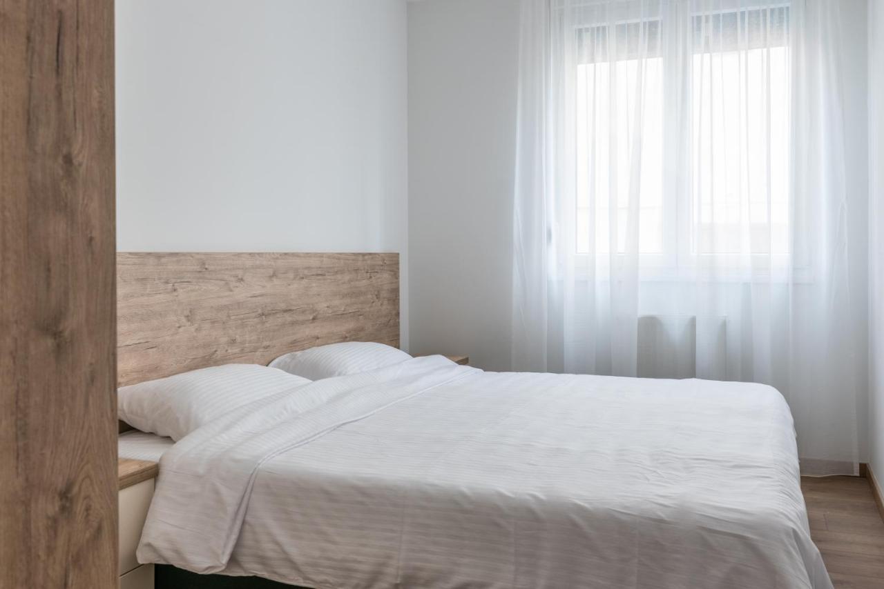 נובי סאד Daisy Resort מראה חיצוני תמונה